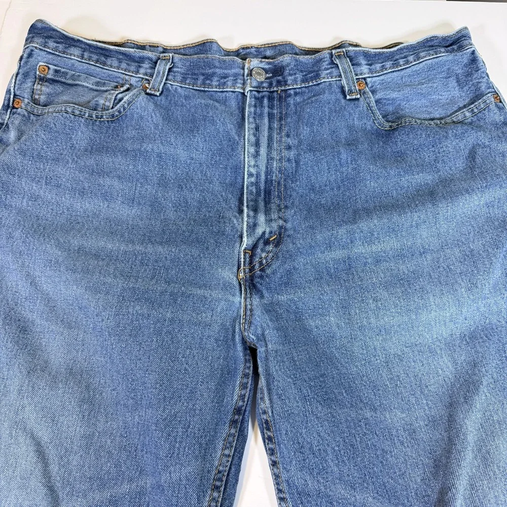 Levi's 550 Men 40x30 Blue Denim Whiskered Red Tab Low Waist Stretch Straight Leg